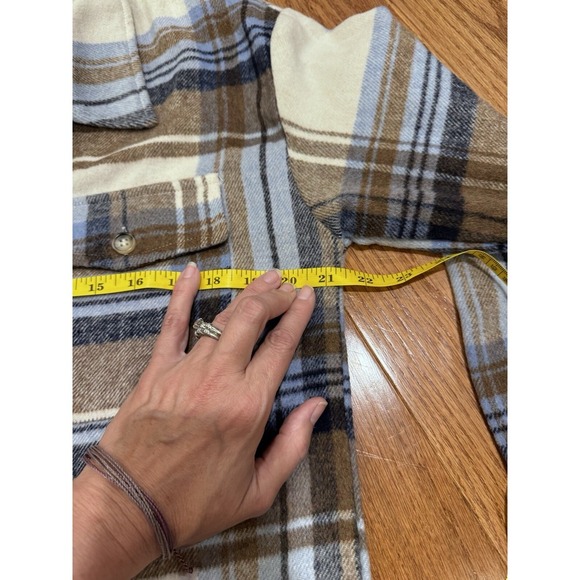 BLUE B Multicolor Plaid Flannel Button Up Shirt Jacket Shacket Small Cozy - Picture 5 of 6